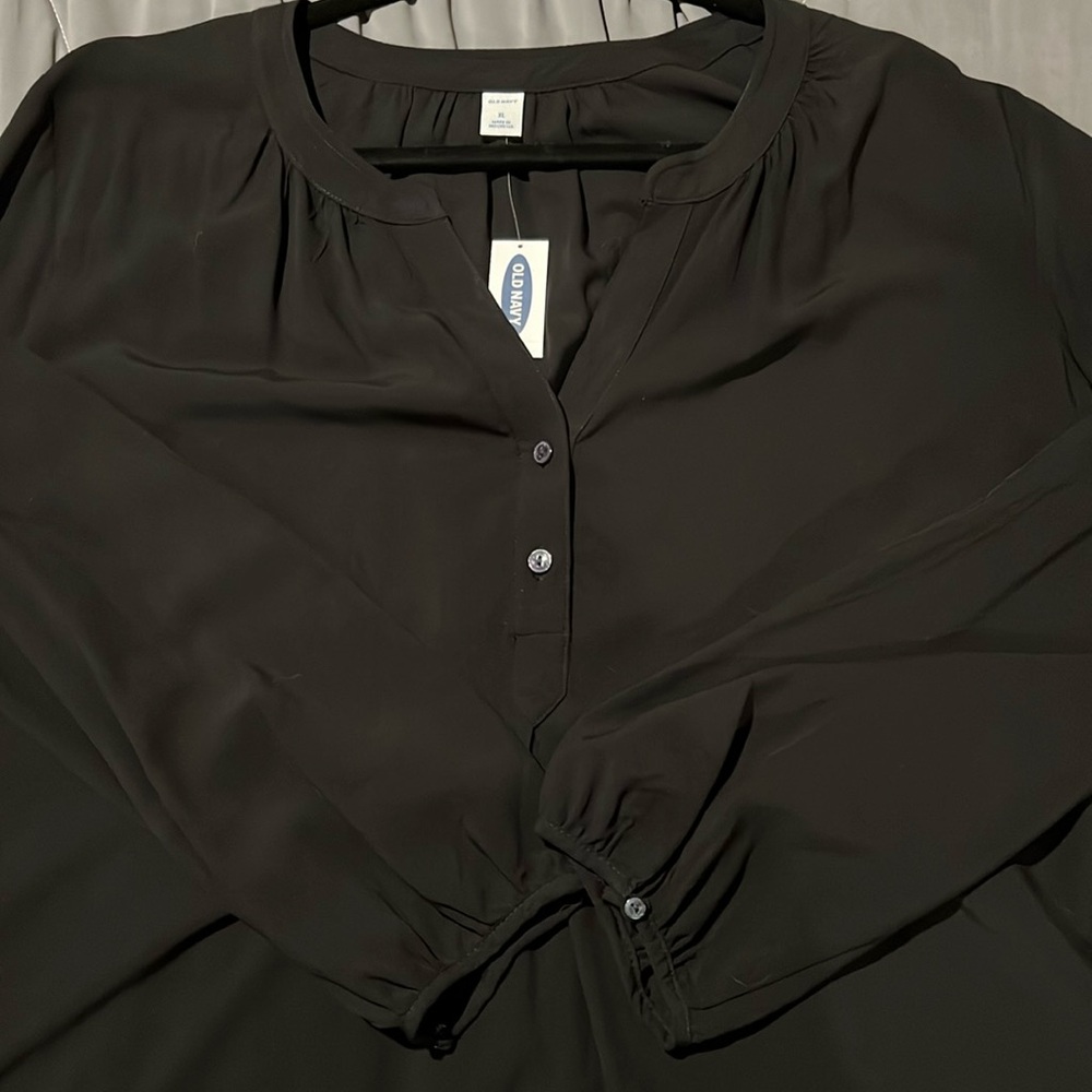 Old navy blouse